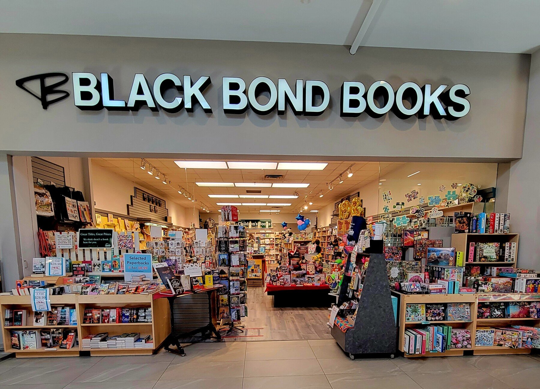 book store storefront